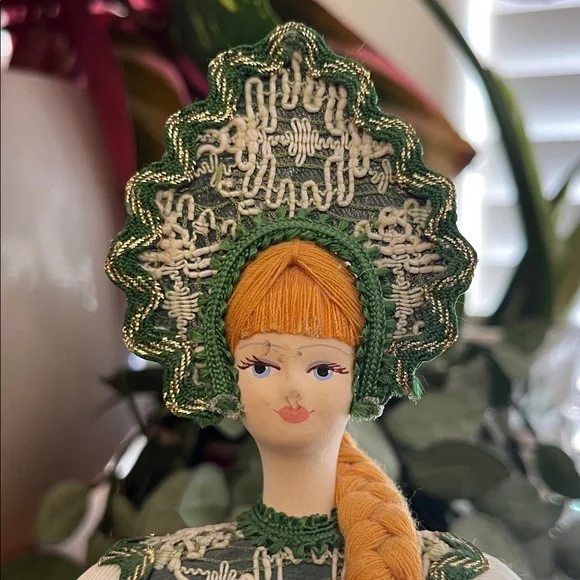 Russian Porcelain Doll EUC - Picture 10 of 11